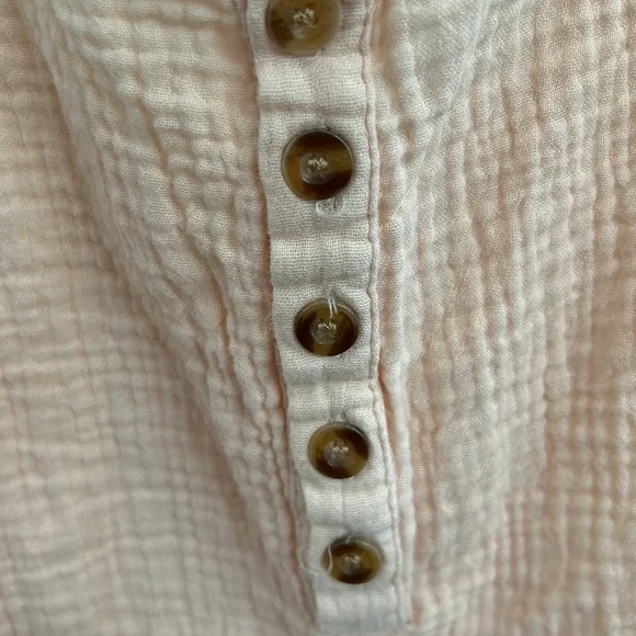 Beachwood Baby Muslin Cotton Romper - Picture 3 of 5